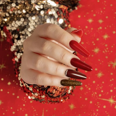 gradient nail art rosso natale