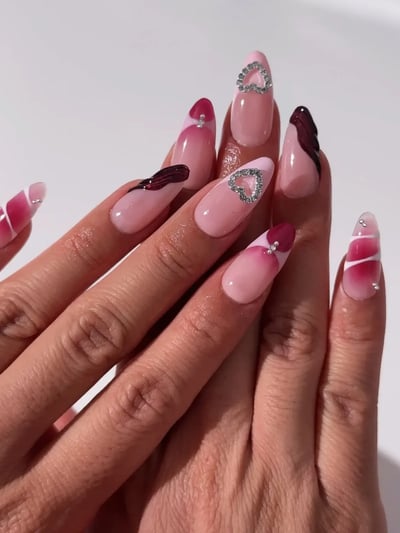 nail art san valentino 2025