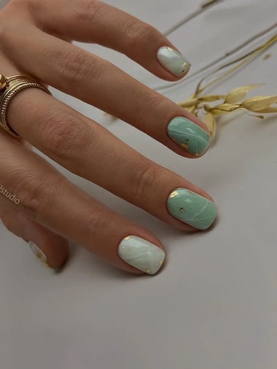 unghie primavera verde