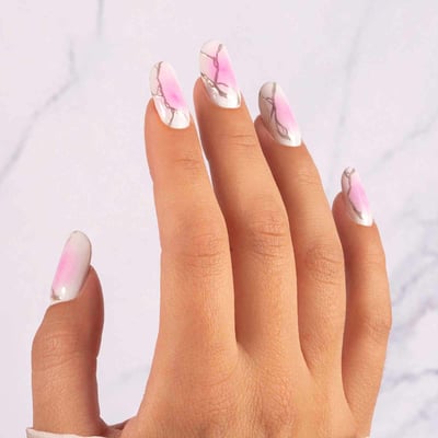 unghie rosa aura nails