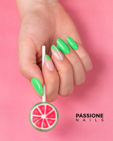 fluo nails
