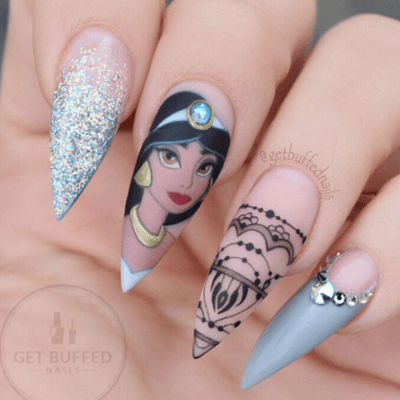 Aladdin nail art