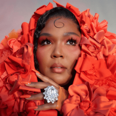 Lizzo grammy awards ongles