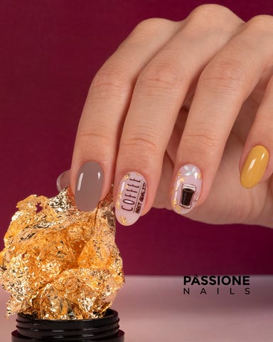 holiday nails